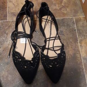 Flat shoes